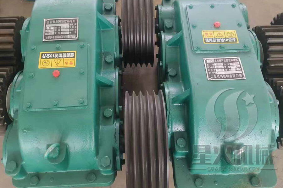 Concrete mixer equipment components, concrete mixer transmission system display - Henan Spark