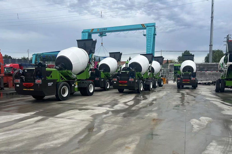 Concrete batching plant equipment manufacturer, concrete related machinery and equipment display-Henan Spark