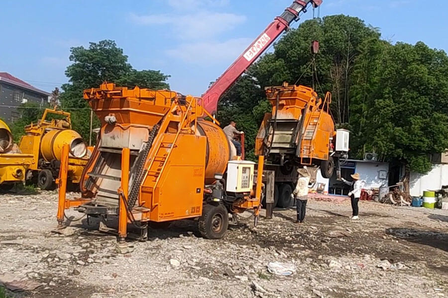 Concrete mixing pump equipment working application field-Henan Spark